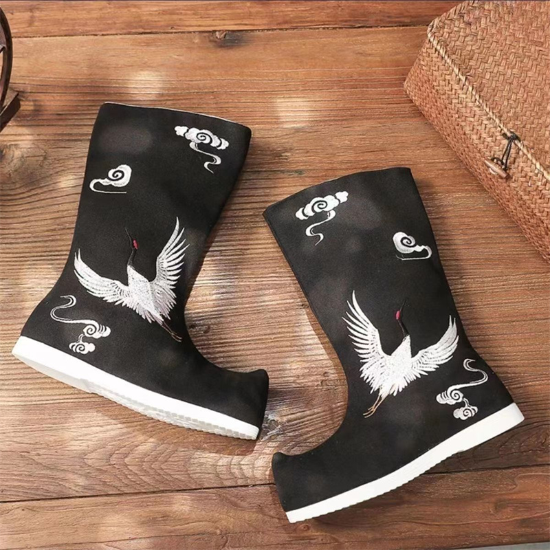 Унисекс, мужские и женские туф – обзор и цена Men Shoes White Colour